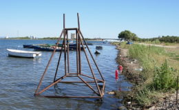 2010-operae-srl-infissione-pali-in-legno-per-pontili11